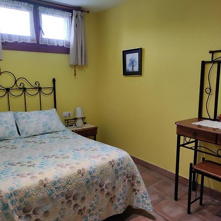Apartamento Rural กังกัส เด โอนิส ภายนอก รูปภาพ